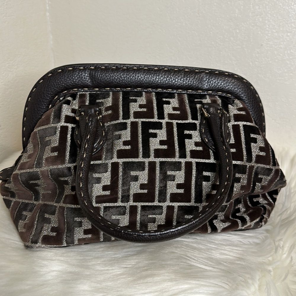 💯 Authentic Fendi Selleria Zucca Hsndbsg🍀 - Picture 9 of 16